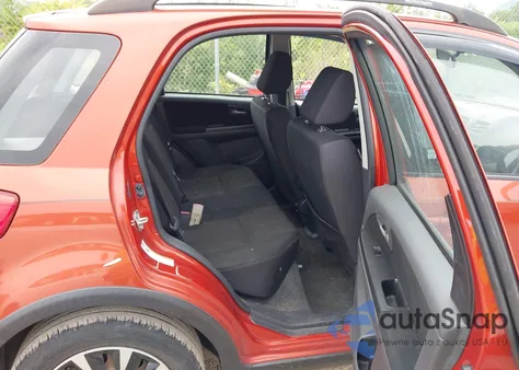 2011 Suzuki Sx4 Premium/Tech Valu Pkg (Nav) из США, поврежденный, VIN JS2YB5A33B6302486